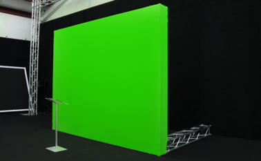 Truss wrap green screens